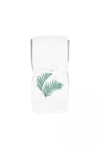 2 PACK EMBROIDERED LEAF GUEST TOWEL