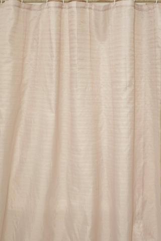 SEERSUCKER SHOWER CURTAIN