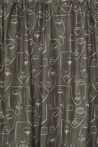 FACES PRINTED TAPED CURTAIN 140X218CM