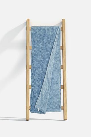 EMBOSSED FLANNEL BLANKET 180X200CM