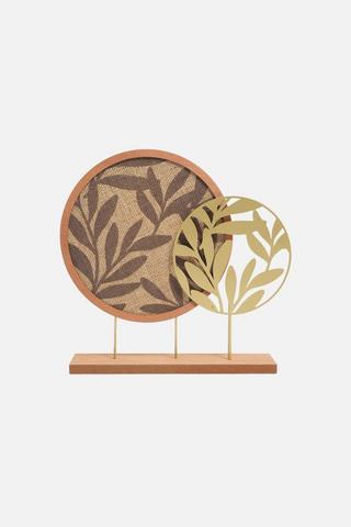 LEAF DECORATIVE PLINTH