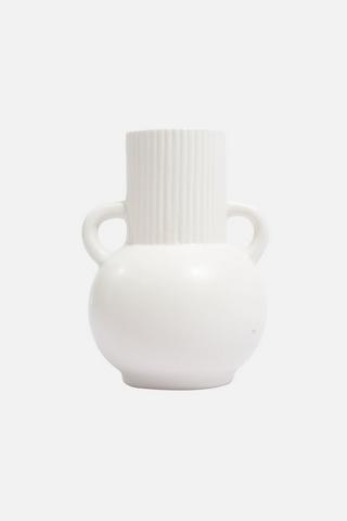 STORM RIBBED DECORATIVE VASE