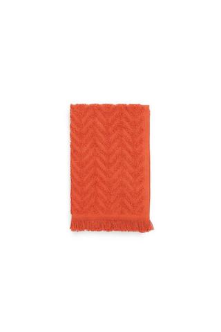 TEXTURED FRINGE GUEST TOWEL