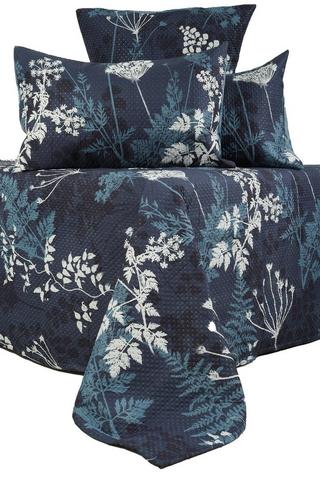 5 PIECE BLUEPRINT POLYESTER QUILT SET