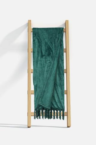 CHENILLE TASSLE FLANNEL BLANKET