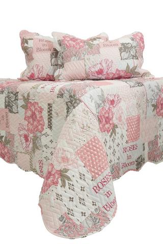 3 PIECE TALLYN PATCHWORK POLYESTER QUILT SET