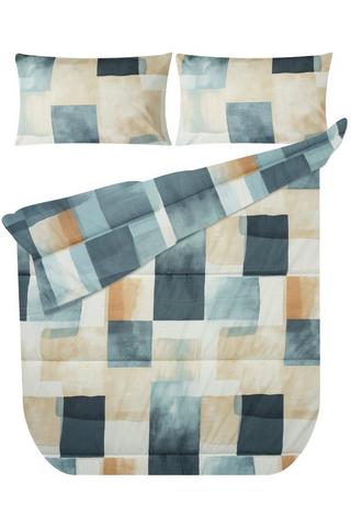 DETROIT GEO POLYESTER COMFORTER