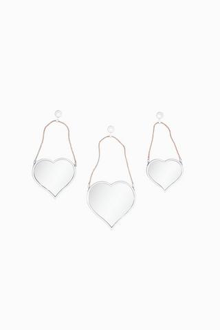 DECORATIVE TRIO HEARTS