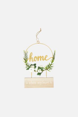 HANGING HOME FLORAL WREATH