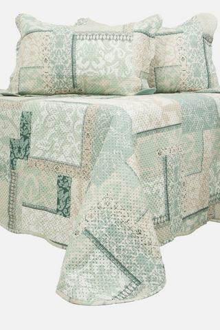 3 PIECE CLARA POLYESTER QUILT SET