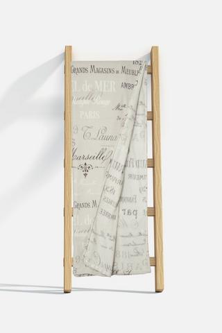 SCRIPT CORAL FLEECE BLANKET 150X200CM