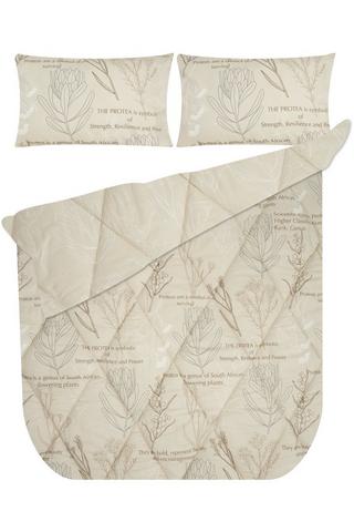 LOFTY PROTEA POLYESTER COMFORTER