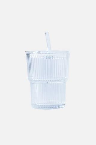 URBAN RIBBED GLASS SIPPER