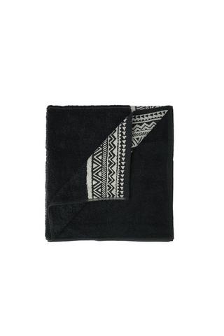 RUSTIC BOARDER BATH TOWEL