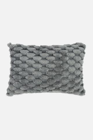 BOBBLE FAUX FUR BEDROOM SCATTER 40X60CM