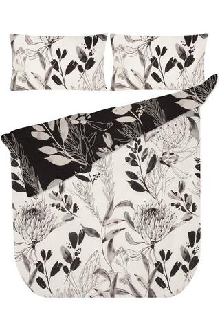DARK PROTEA GENTLE TOUCH DUVET COVER