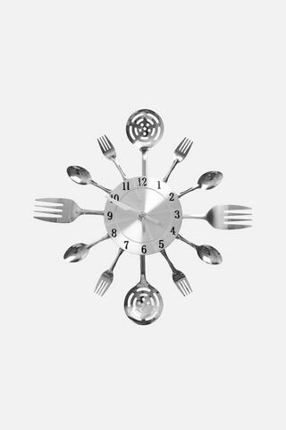 FORK AND SPOON WALL CLOCK