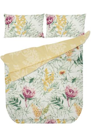 DELIGHT POLYESTER COMFORTER