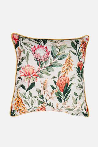 RUSTIC PROTEA PRINTED SCATTER 50X50CM