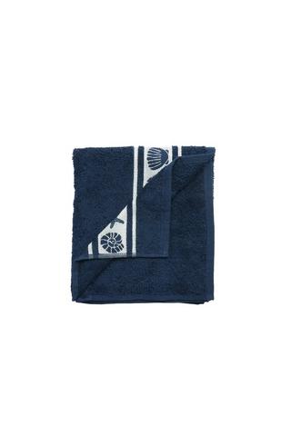 COASTAL BORDER HAND TOWEL