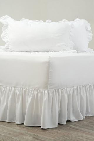 3 PIECE POLYESTER EASYFIT FRILL SET