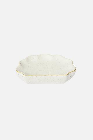 SCALLOP CERAMIC SOAP DISH