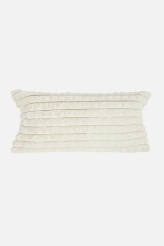 RIBBED FAUX FUR BEDROOM SCATTER 30X60CM