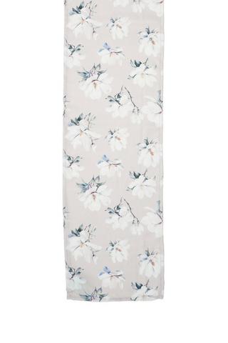 MAGNOLIA TABLE RUNNER