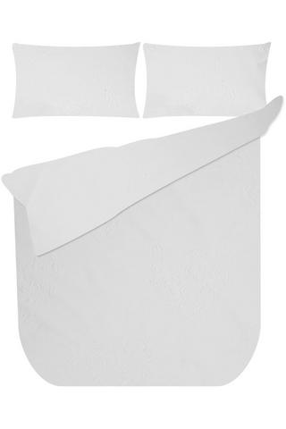 6 PIECE HEART EMBOSSED POLYESTER DUVET COVER