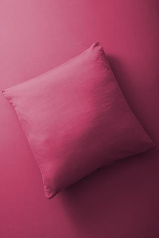 POLYESTER CONTINENTAL PILLOWCASE
