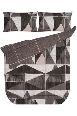 GEOMETRIC COMFORTER SET