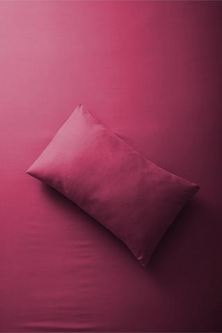 STANDARD POLYESTER PILLOWCASE