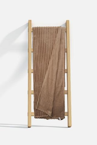 EMBOSSED FLANNEL BLANKET 200X220CM
