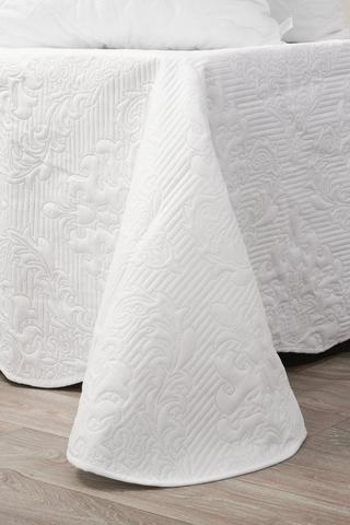CLASSIC ULTRASONIC POLYESTER QUILT-XLKNG