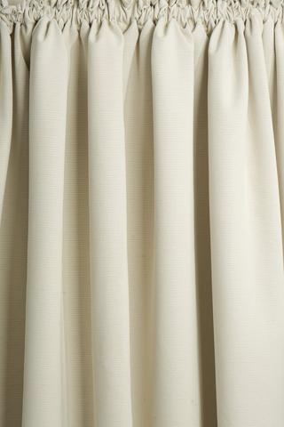 XW BOUCLE BLOCKOUT TAPED CURTAIN 270X218CM
