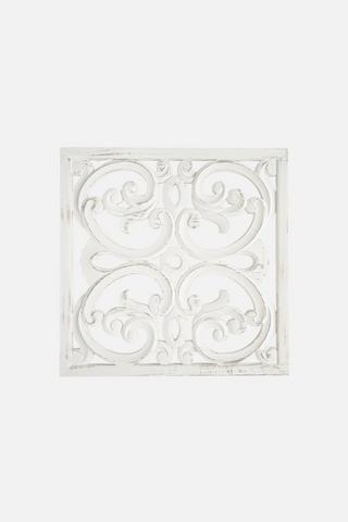 DIMENSIONAL MOTIF WALL ART