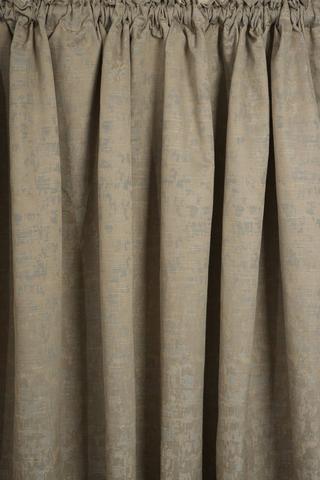 XW JACQUARD TAPED CURTAIN 270X218CM