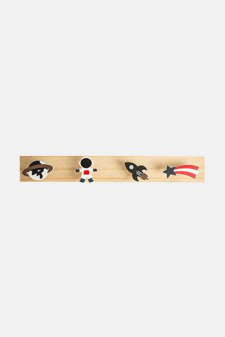 KIDS SPACE WOODEN HOOKS