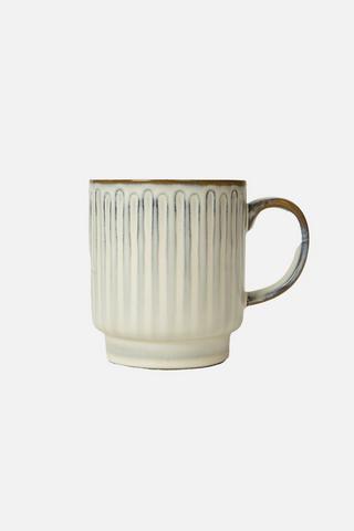 EMBOSSED STONEWARE MUG
