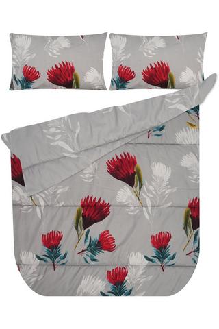PROTEA POLYESTER COMFORTER