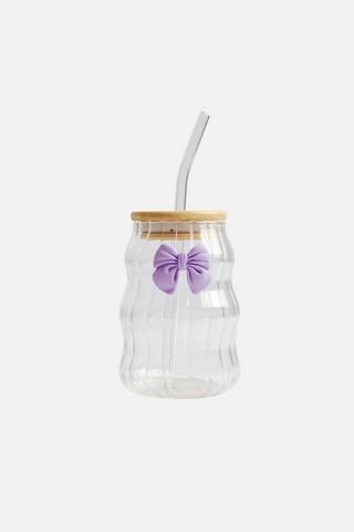 BOW SCALLOP CUP AND STRAW