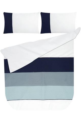 EMBOSSED POLYESTER DUVET COVER