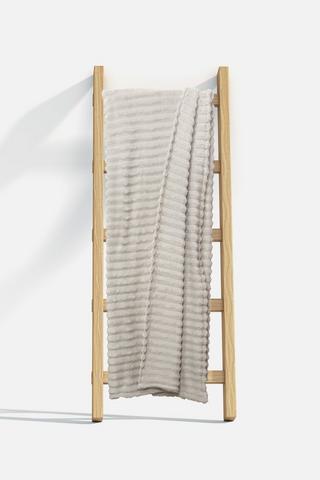 EMBOSSED FLANNEL BLANKET 200X220CM