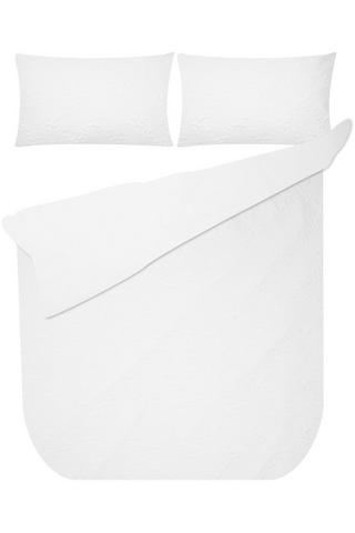6 PIECE EMBOSSED POLYESTER DUVET COVER