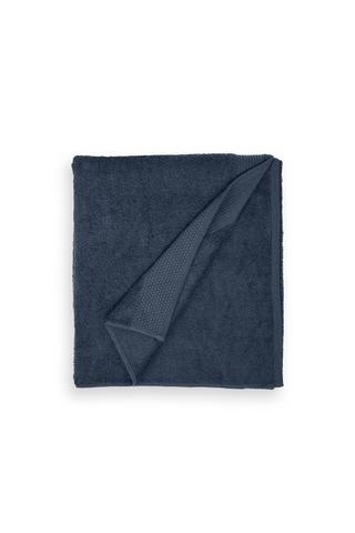 SOFT AND FLUFFY BATH TOWEL