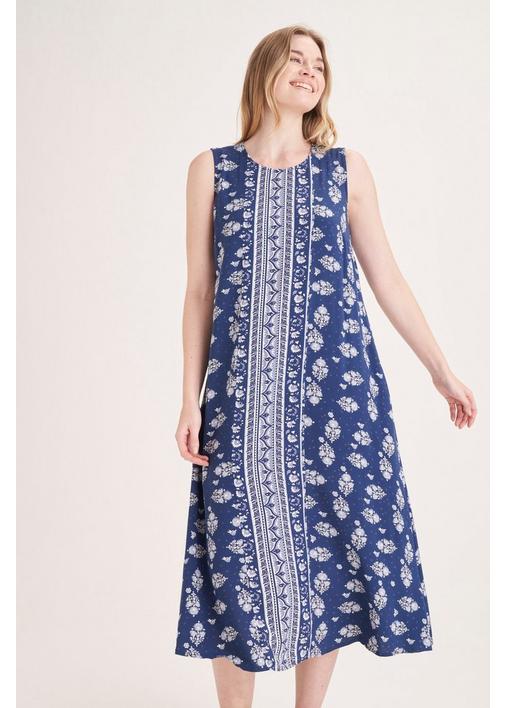 chinese dress ladies Buy DEEBACO Floral Print Chiffon Plus Size Tiered Maxi Dress for  Women's|V-Neck 3/4 Straight Sleeves|Fit & Flare Maxi Length Summer Western  Party Casual Wear Dress for Ladies at Amazon.in