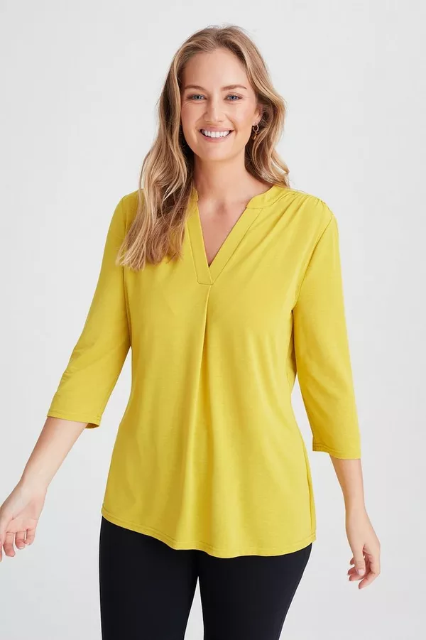 KNIT HENLEY TOP CHARTREUSE