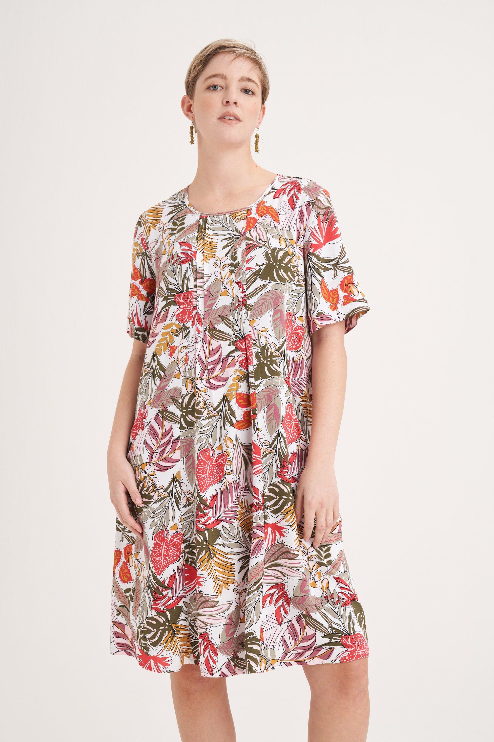 LEAF PRINT A-LINE SHIFT DRESS