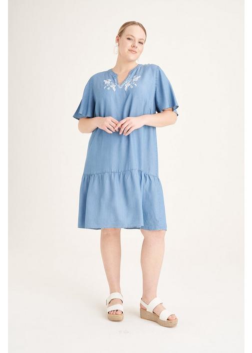 Miladys - Shift into relaxation mode in this soft denim dress with