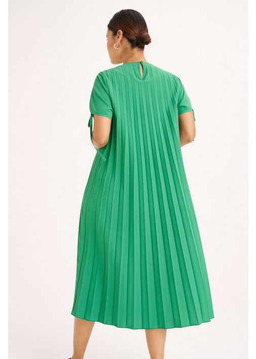 green emerald velvet dress 21SIX Dorothea Mint Silk Pleated Dress